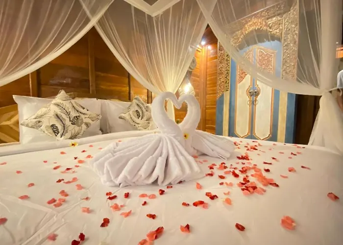 Barong Bali With Floating Breakfast 4*