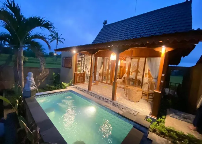 Hotel Barong Bali With Floating Breakfast