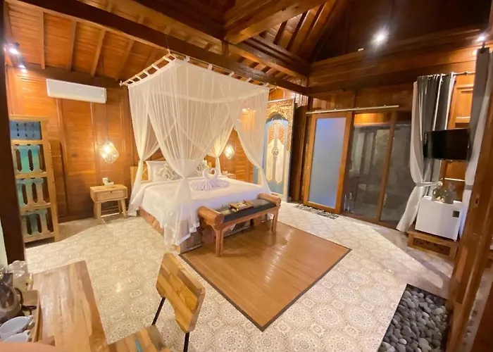 Barong Bali With Floating Breakfast Hotel