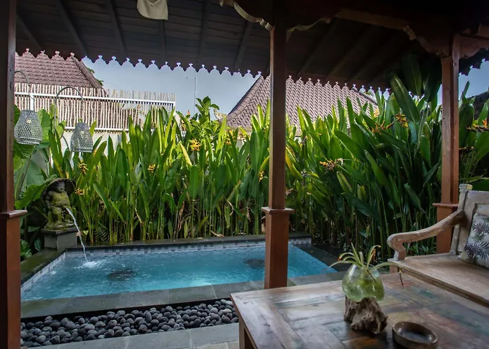 Hotel Barong Bali With Floating Breakfast